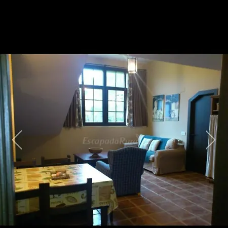 La Rectoral De Valdedios.casa Rural Con Chimenea *