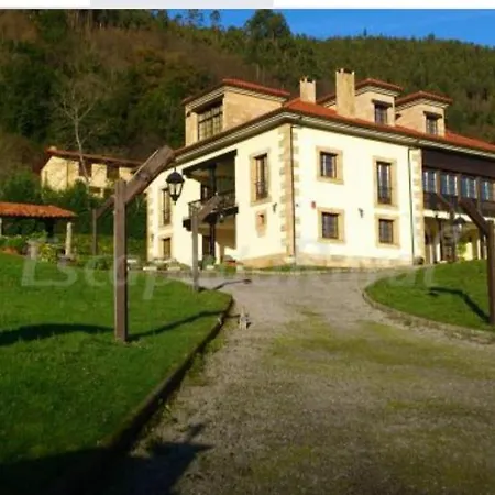 La Rectoral De Valdedios.casa Rural Con Chimenea *